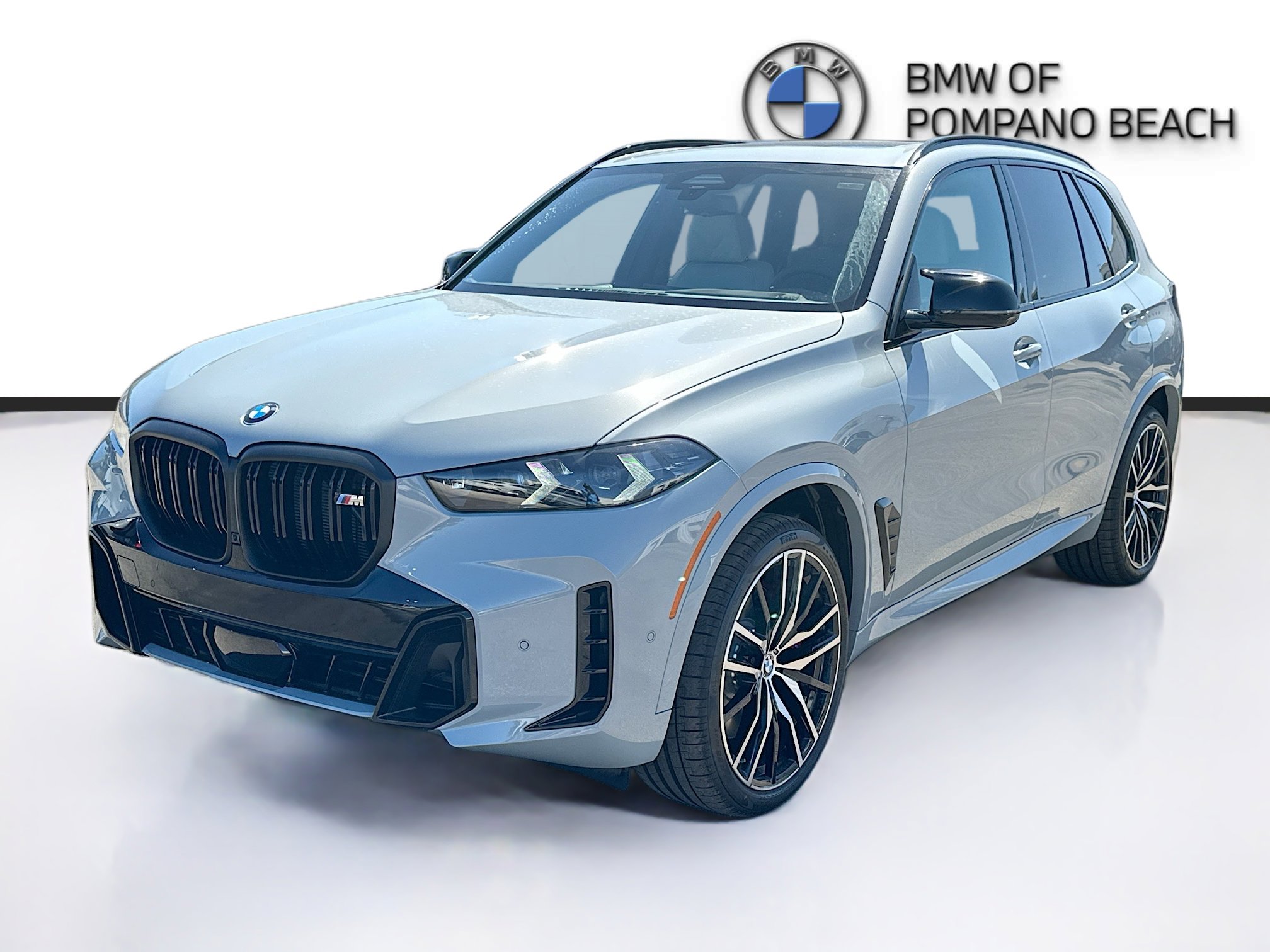 New 2026 BMW X5 M60i w/ Executive Package AWD/4WD image 3