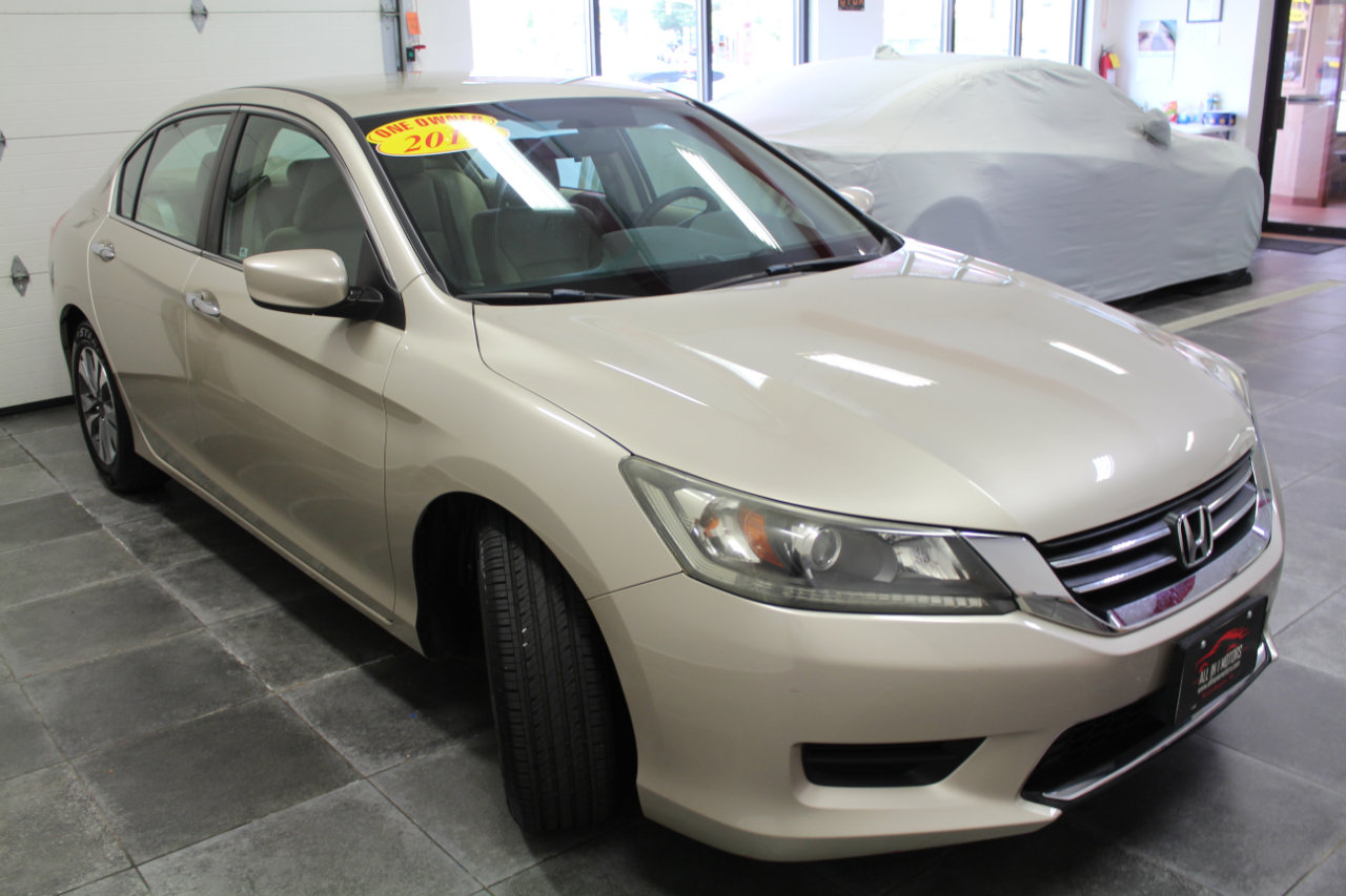 Used 2014 Honda Accord LX image 3