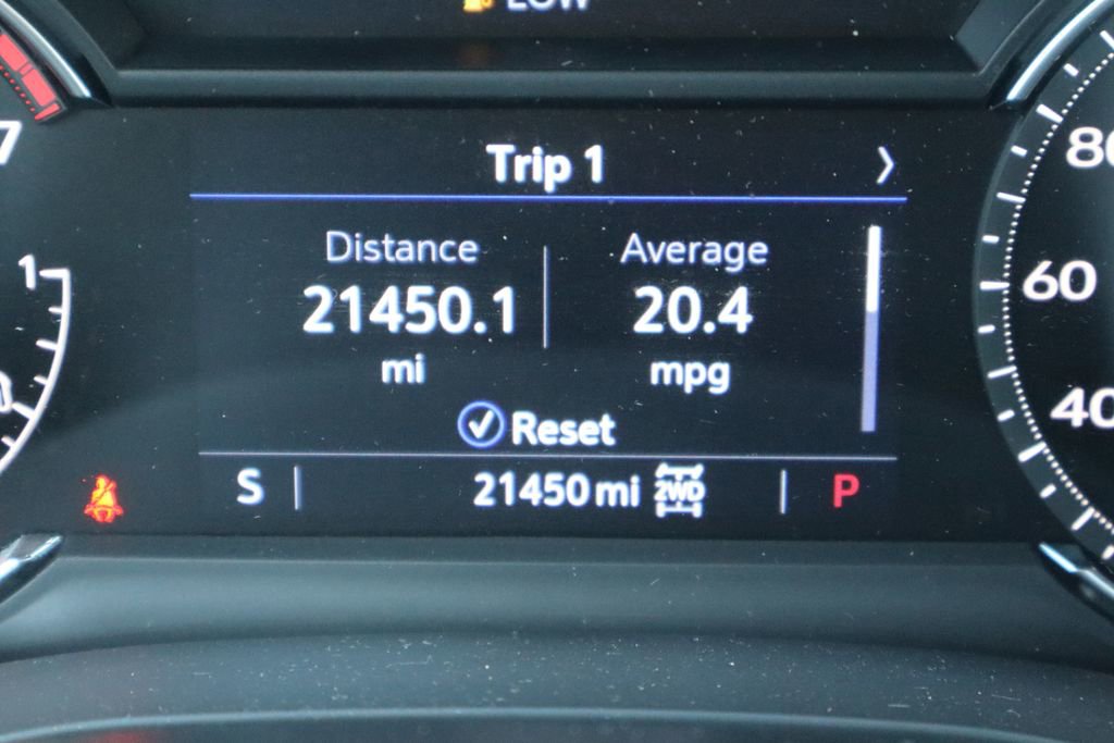 Used 2024 Cadillac XT6 Luxury w/ LPO, Floor Liner Package AWD/4WD image 40