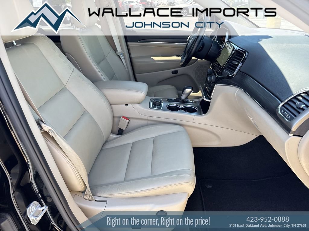 Used 2021 Jeep Grand Cherokee Limited AWD/4WD image 39