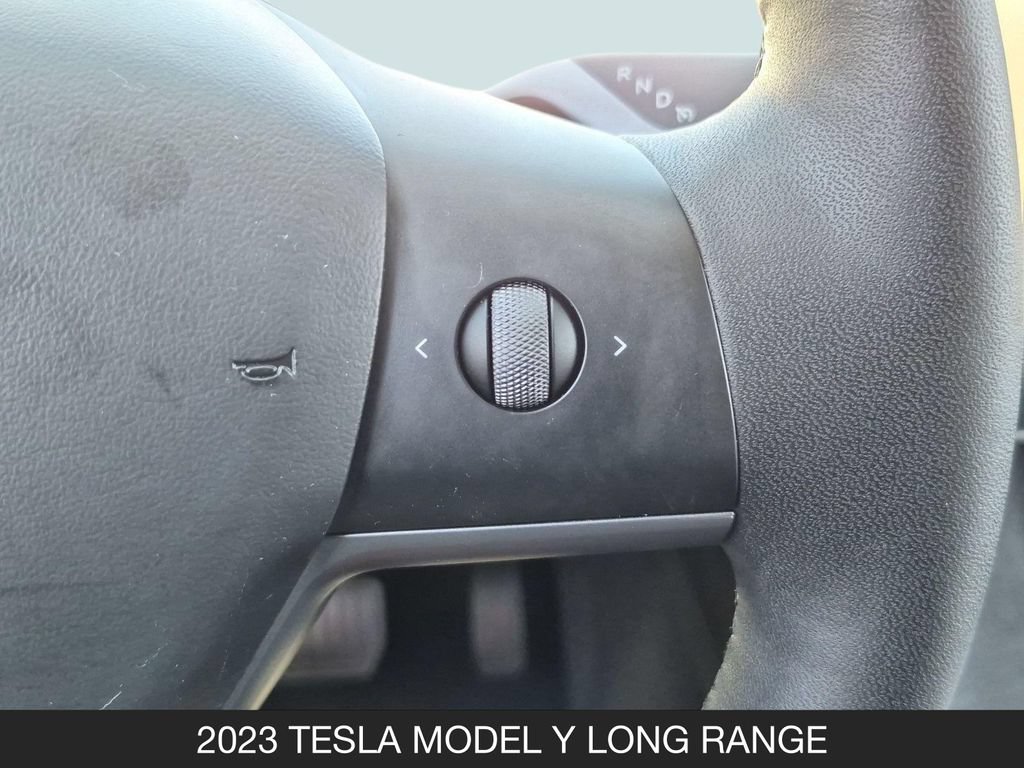 Used 2023 Tesla Model Y Long Range AWD/4WD image 19