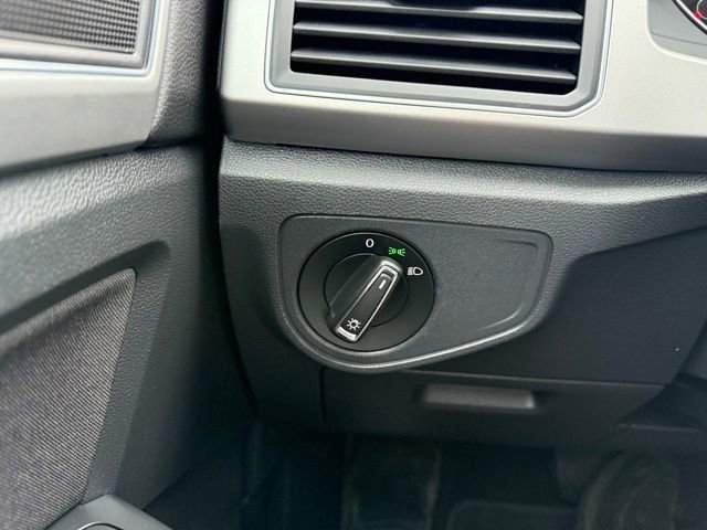 Used 2018 Volkswagen Atlas S image 19