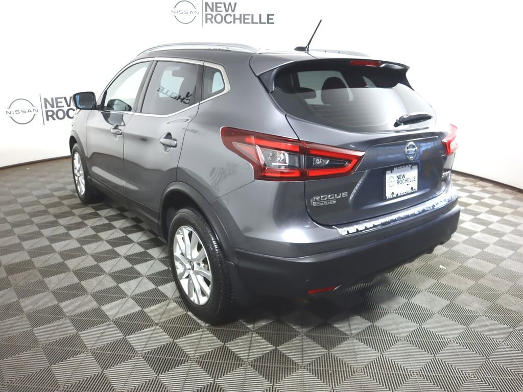 Used 2021 Nissan Rogue Sport SV AWD/4WD image 8