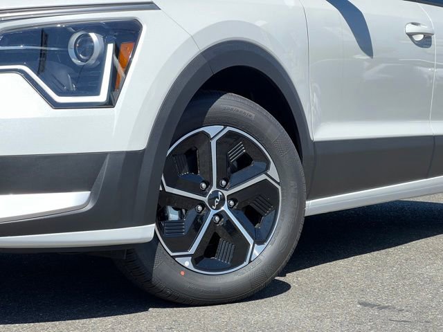 New 2026 Kia Niro LX FWD image 2