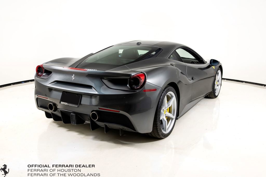 Certified 2018 Ferrari 488 GTB RWD image 7