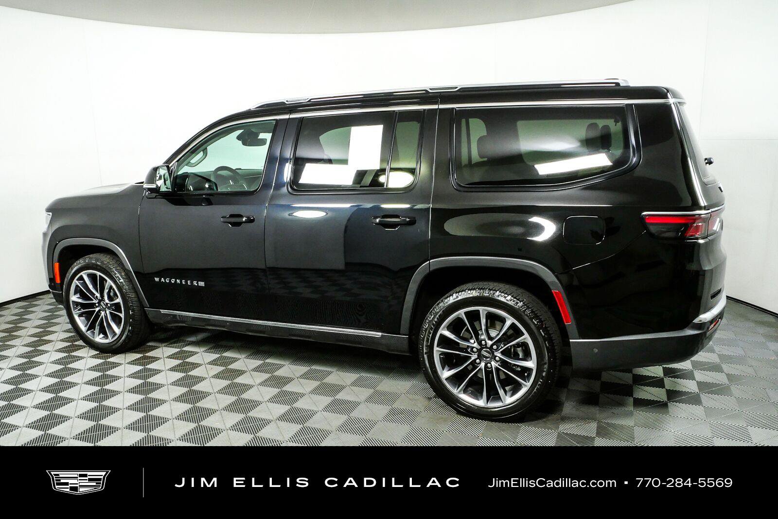 Used 2022 Jeep Wagoneer Series III w/ Premium Group I RWD image 33