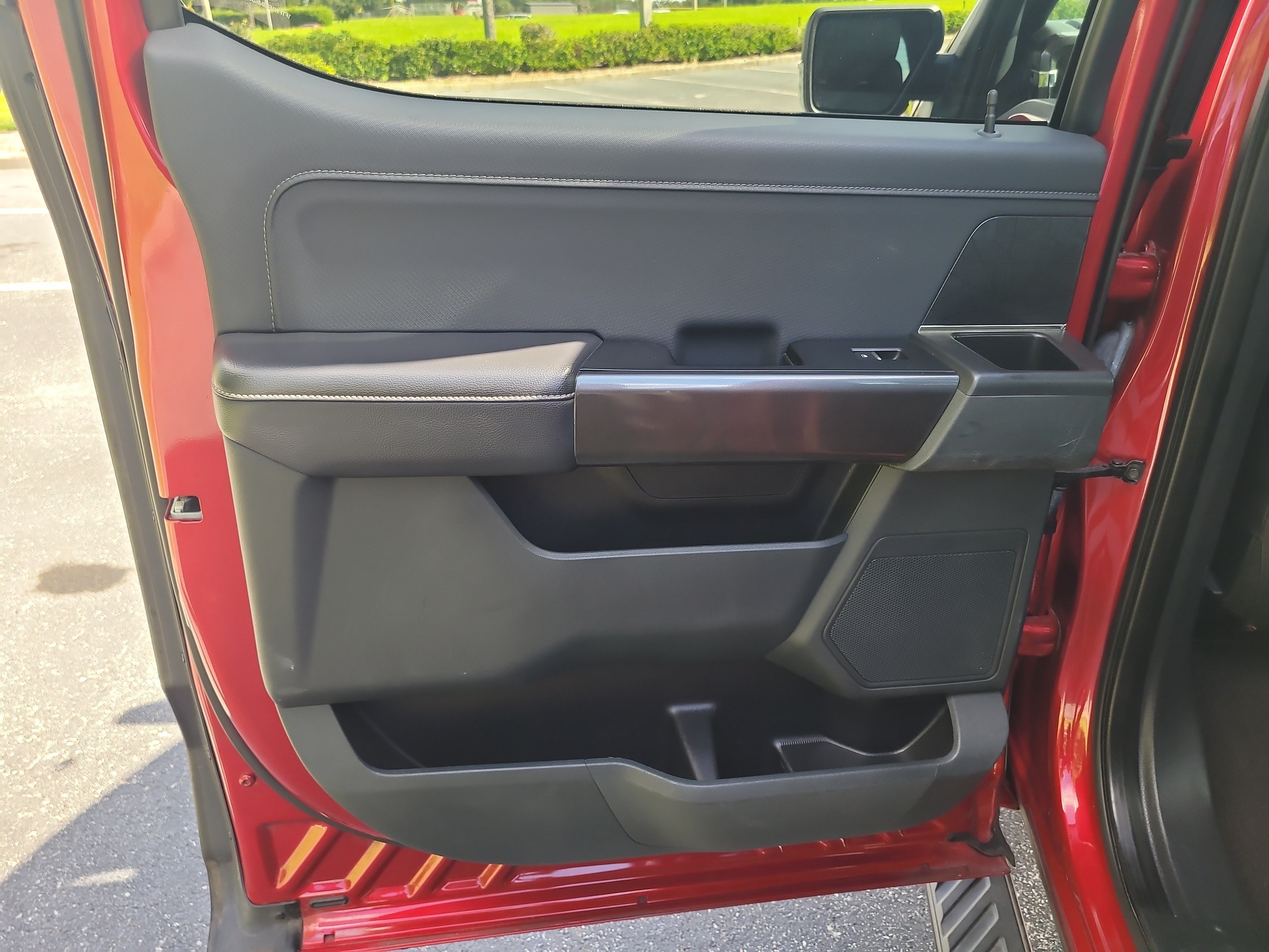 Used 2021 Ford F150 XLT w/ Equipment Group 302A High AWD/4WD image 13