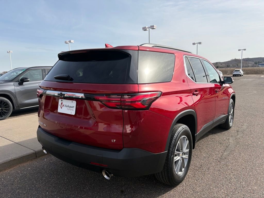 Used 2023 Chevrolet Traverse LT image 7