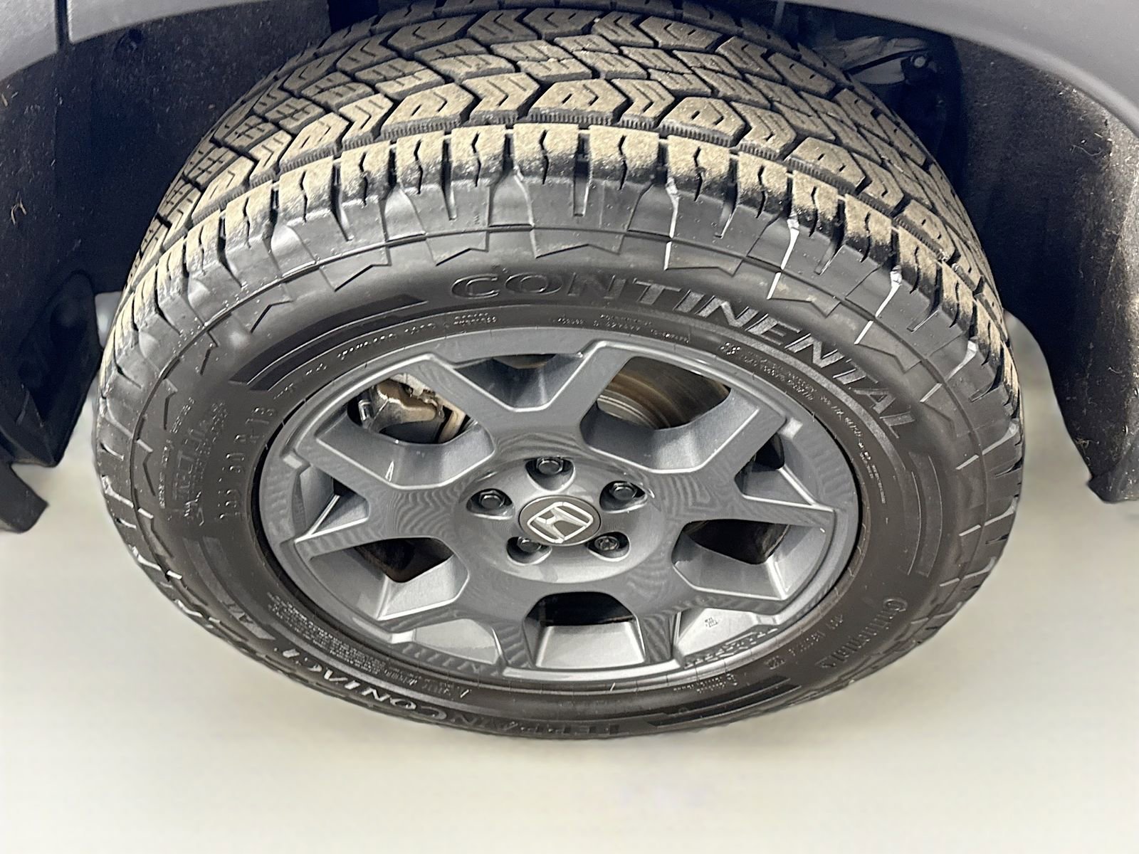 Used 2025 Honda Pilot TrailSport image 25