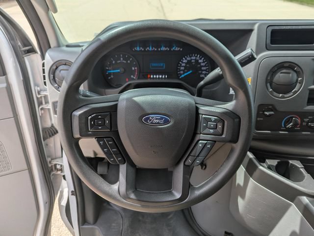 Used 2023 Ford E-450 and Econoline 450 Super Duty RWD image 15