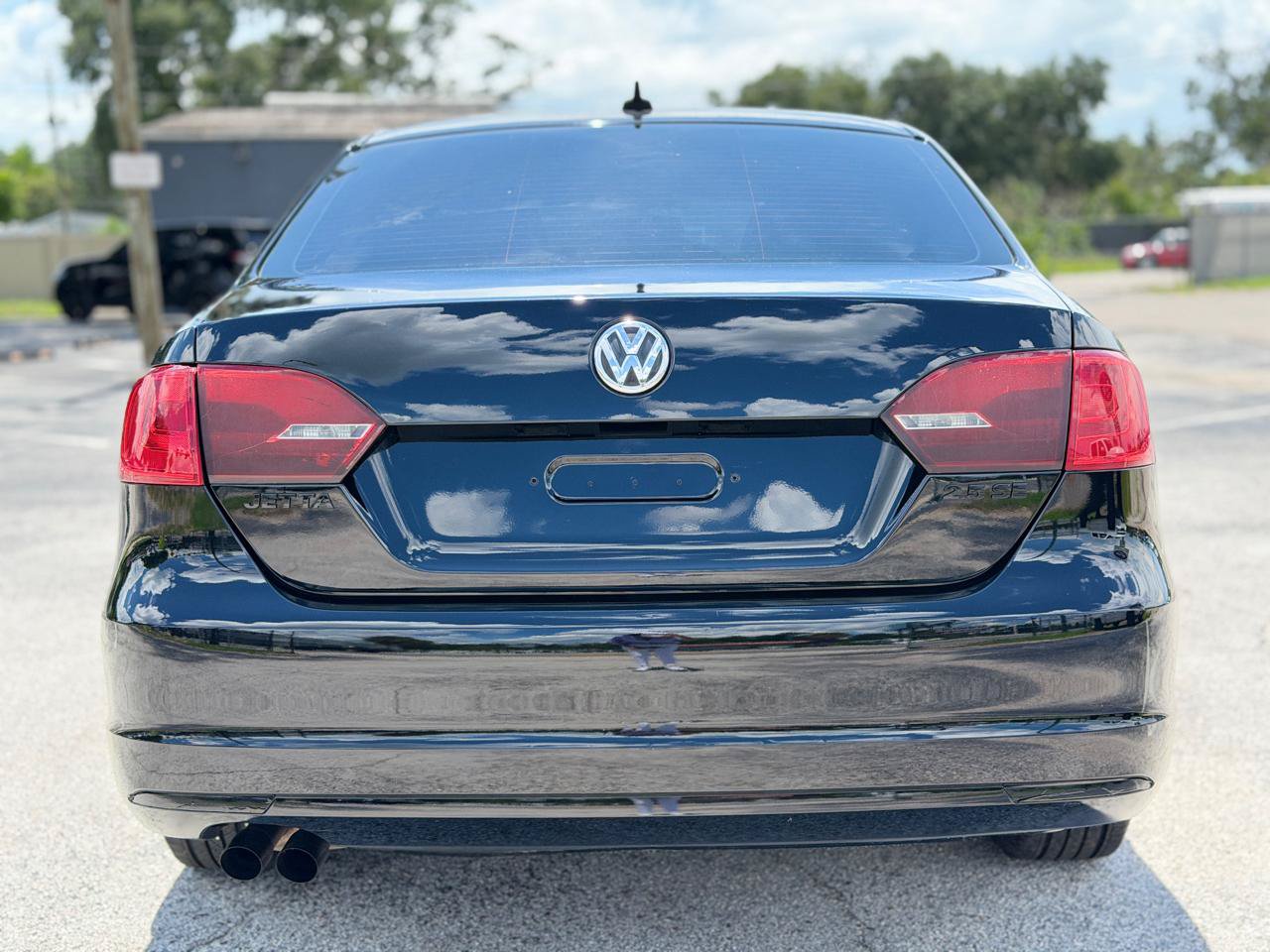 Used 2013 Volkswagen Jetta SE FWD image 4