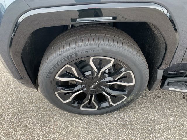 New 2025 GMC Sierra EV Denali image 11