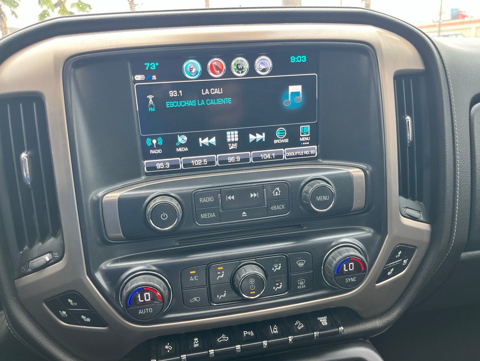 Used 2019 GMC Sierra 2500 Denali w/ Duramax Plus Package AWD/4WD image 11