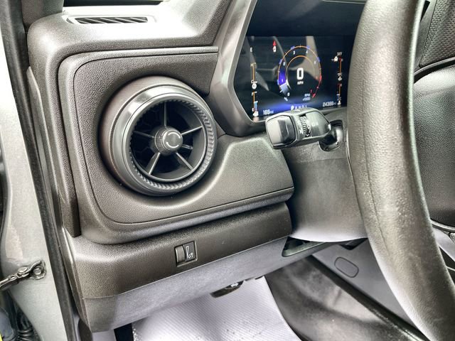 Certified 2023 Chevrolet Colorado W/T image 18