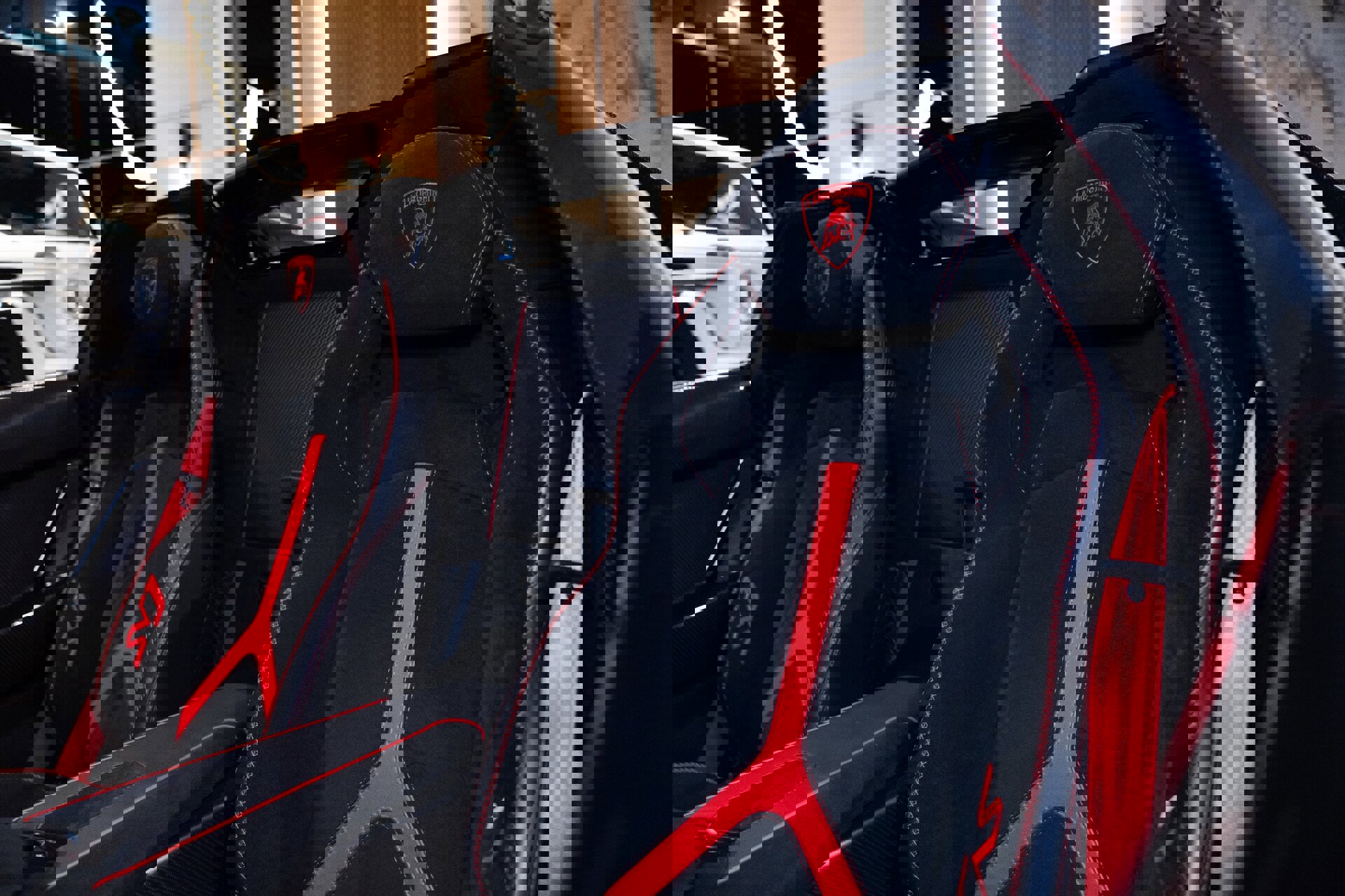 Used 2021 Lamborghini Aventador SVJ image 16