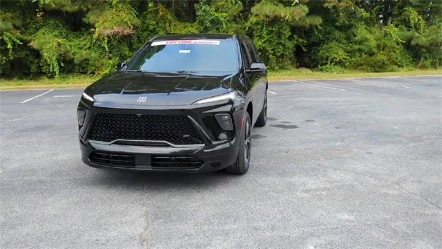 New 2026 Buick Enclave Sport Touring w/ Power Package image 6