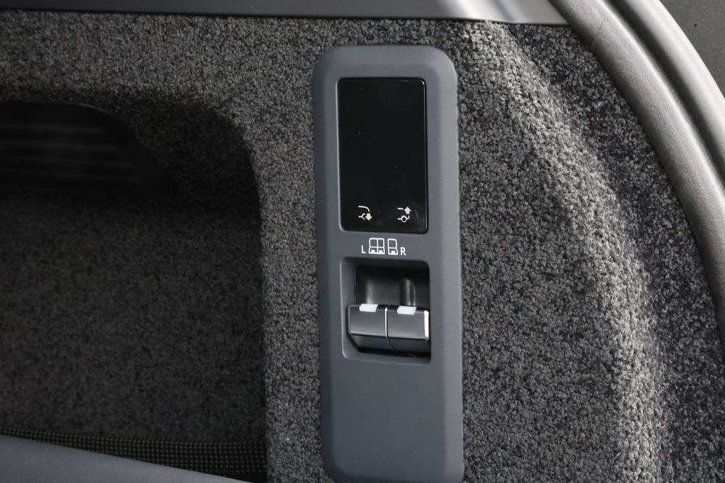New 2026 Land Rover Range Rover SE AWD/4WD image 26