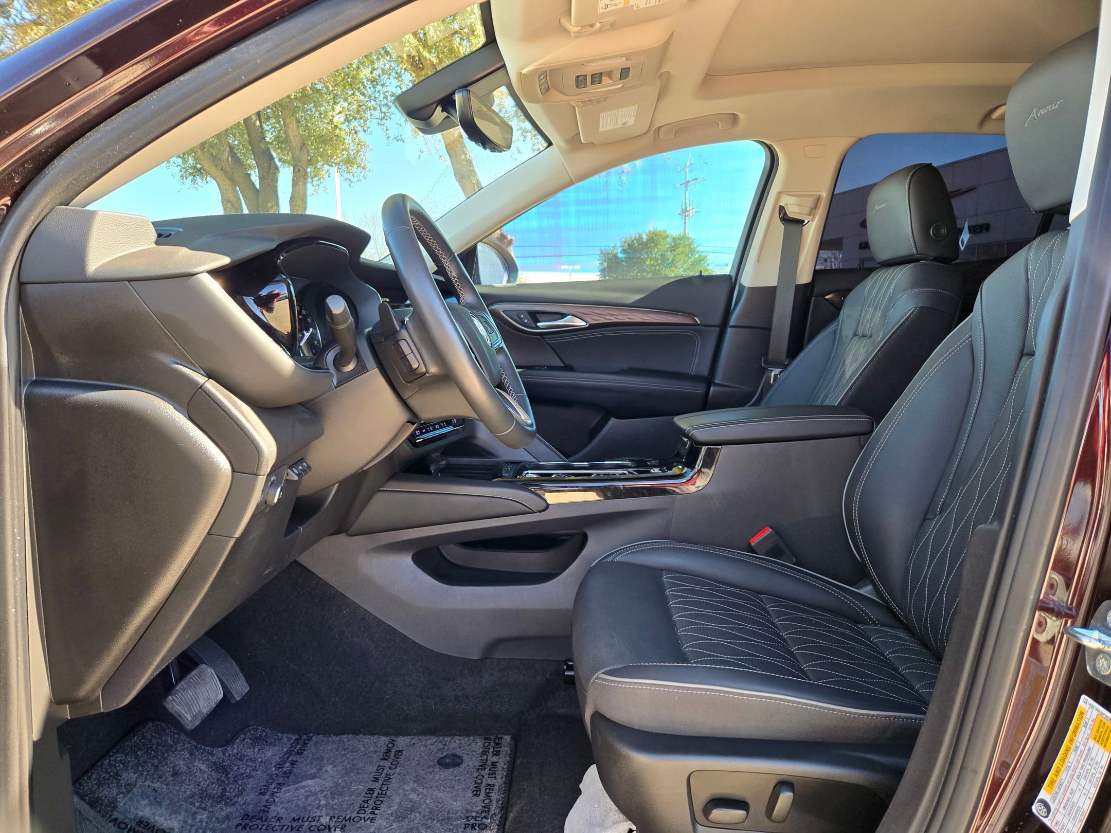 Certified 2023 Buick Envision Avenir image 9