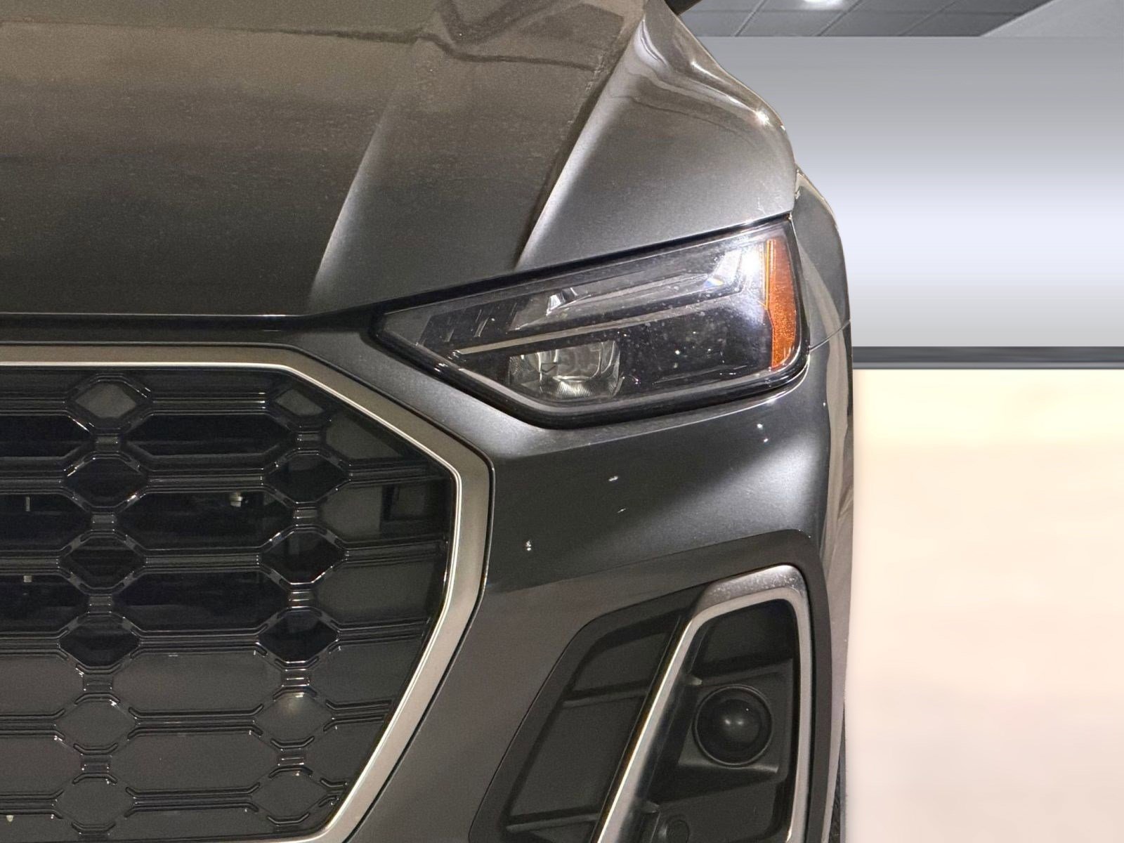 Certified 2023 Audi Q5 2.0T Premium Plus w/ Premium Plus Package AWD/4WD image 11