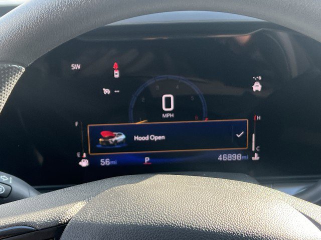 Used 2024 Chevrolet Trax LT image 12