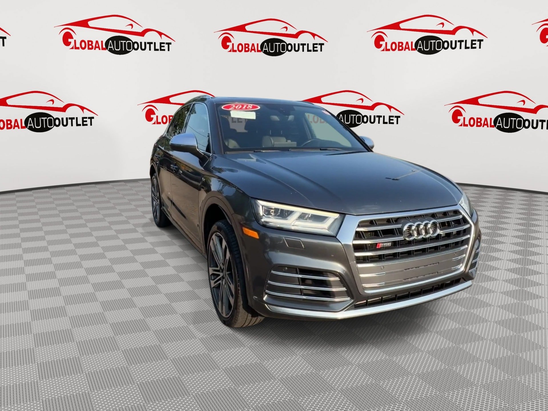 Used 2018 Audi SQ5 Premium Plus AWD/4WD image 2