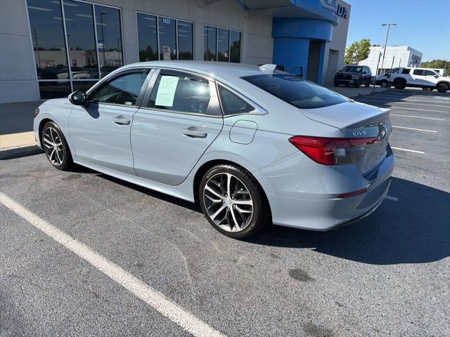 Used 2023 Honda Civic Touring image 5