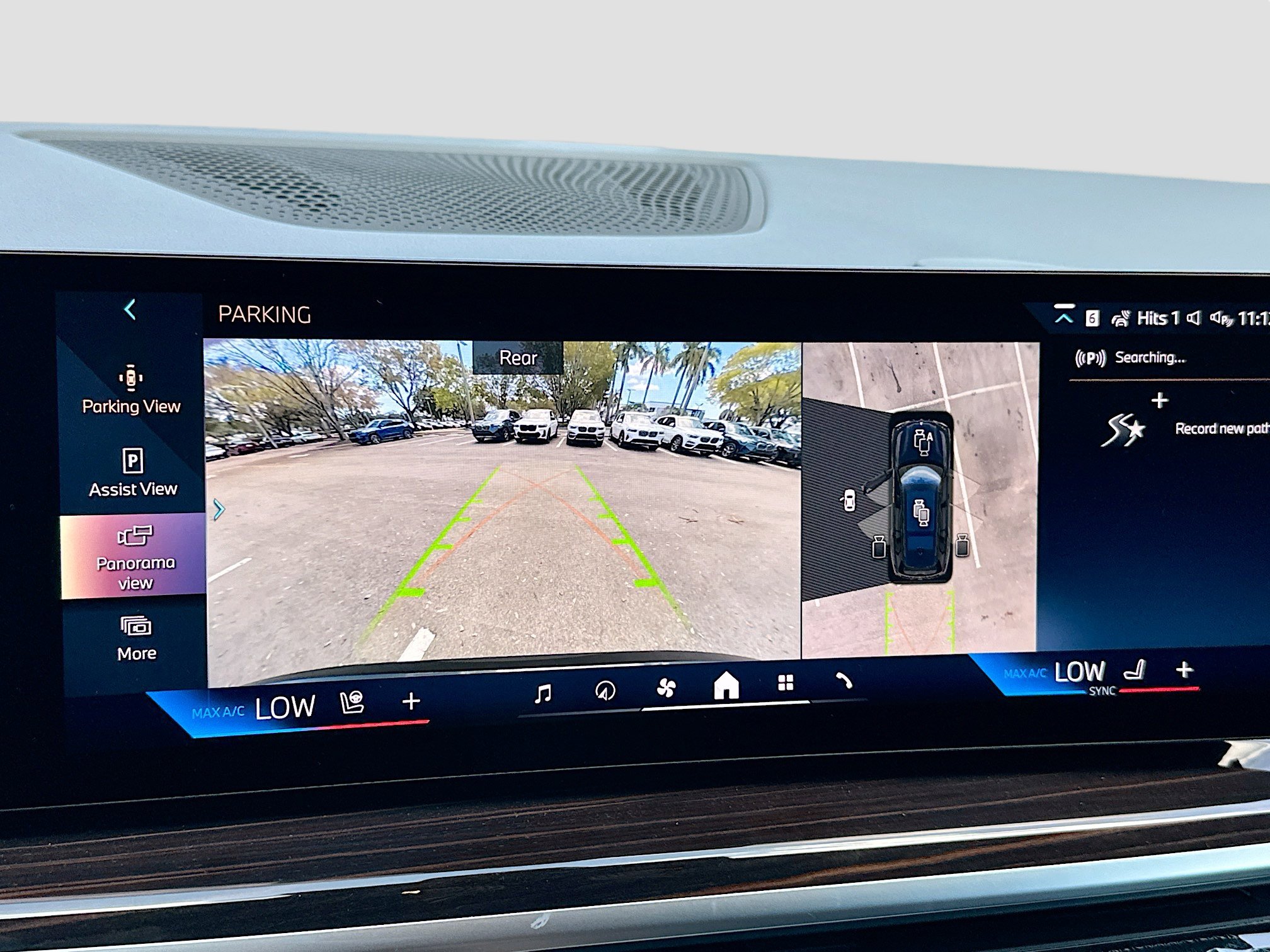 New 2026 BMW X7 xDrive40i w/ Executive Package image 14