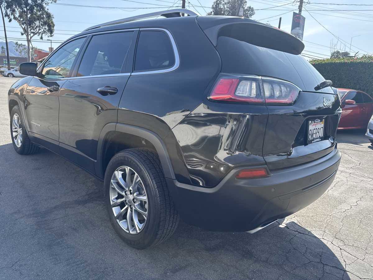 Used 2021 Jeep Cherokee Latitude Lux w/ Sun & Sound Group image 5