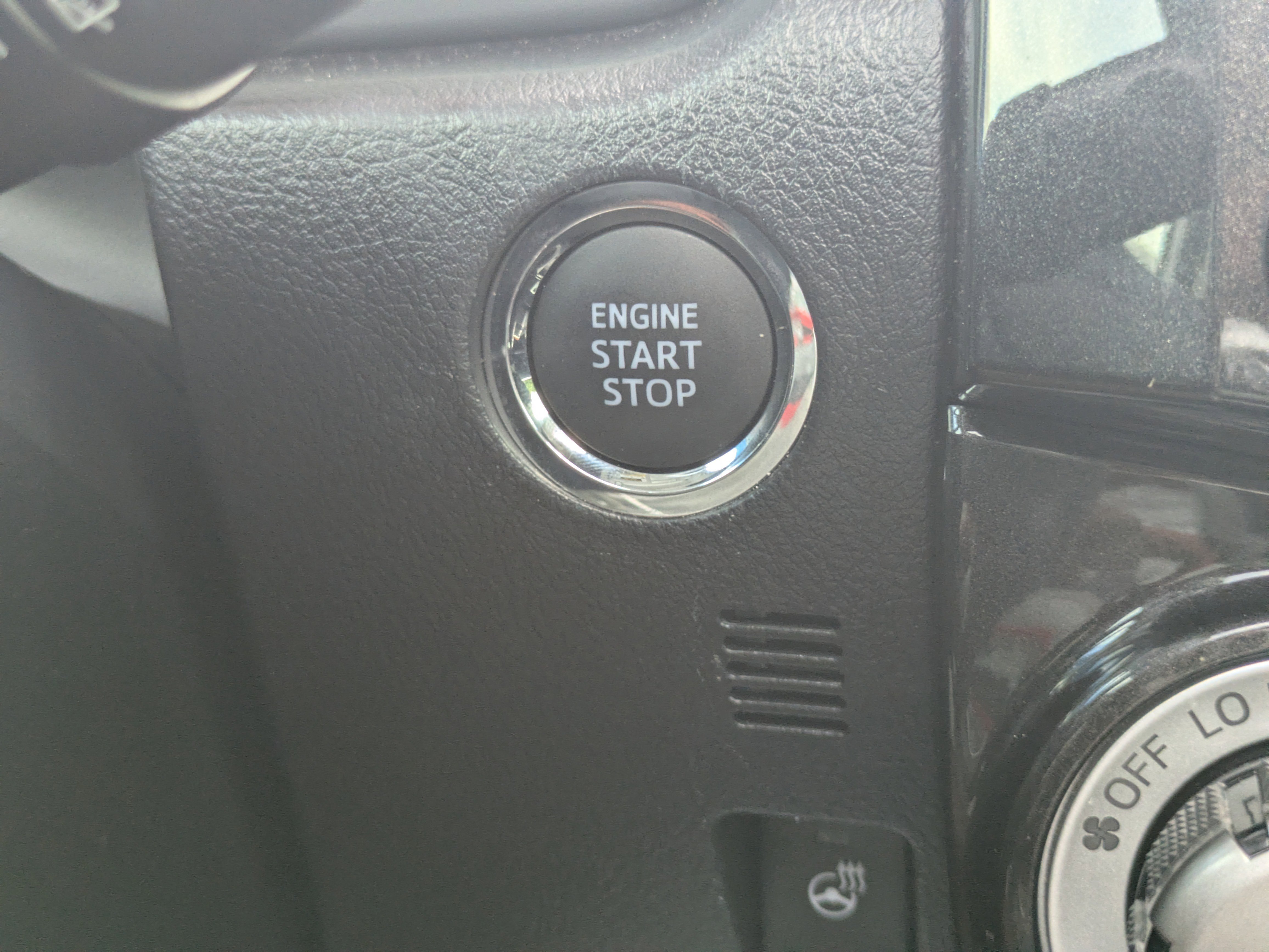 Used 2024 Toyota 4Runner TRD Off-Road Premium w/ Moonroof Package AWD/4WD image 35