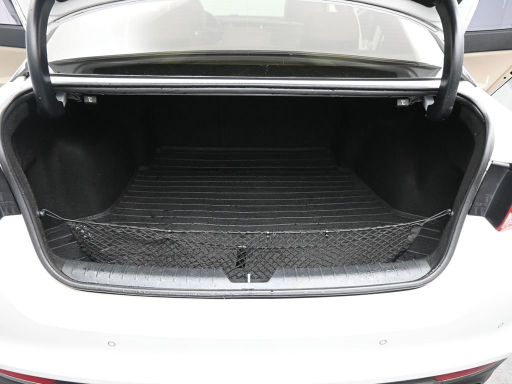 Used 2016 Kia Optima EX w/ Premium Package image 19