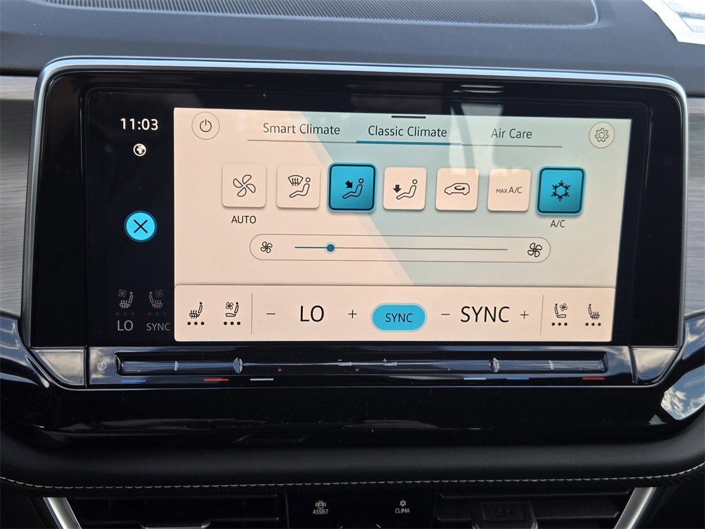 New 2026 Volkswagen Atlas Cross Sport SE image 16