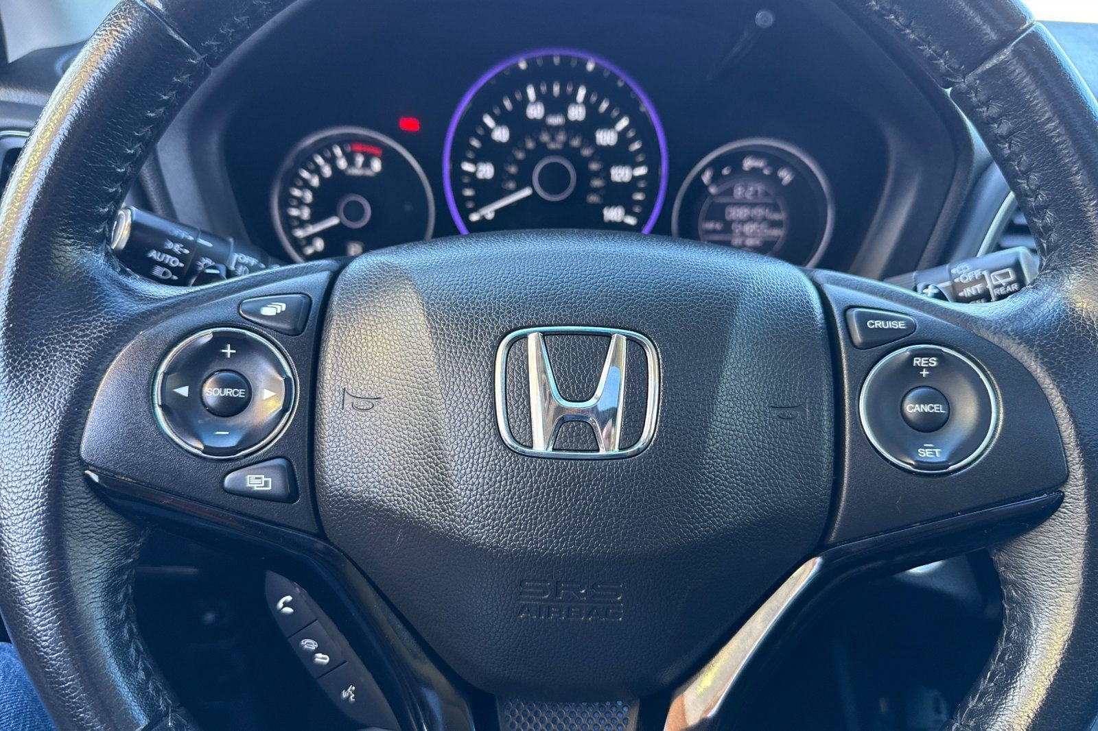 Used 2017 Honda HR-V EX-L image 16