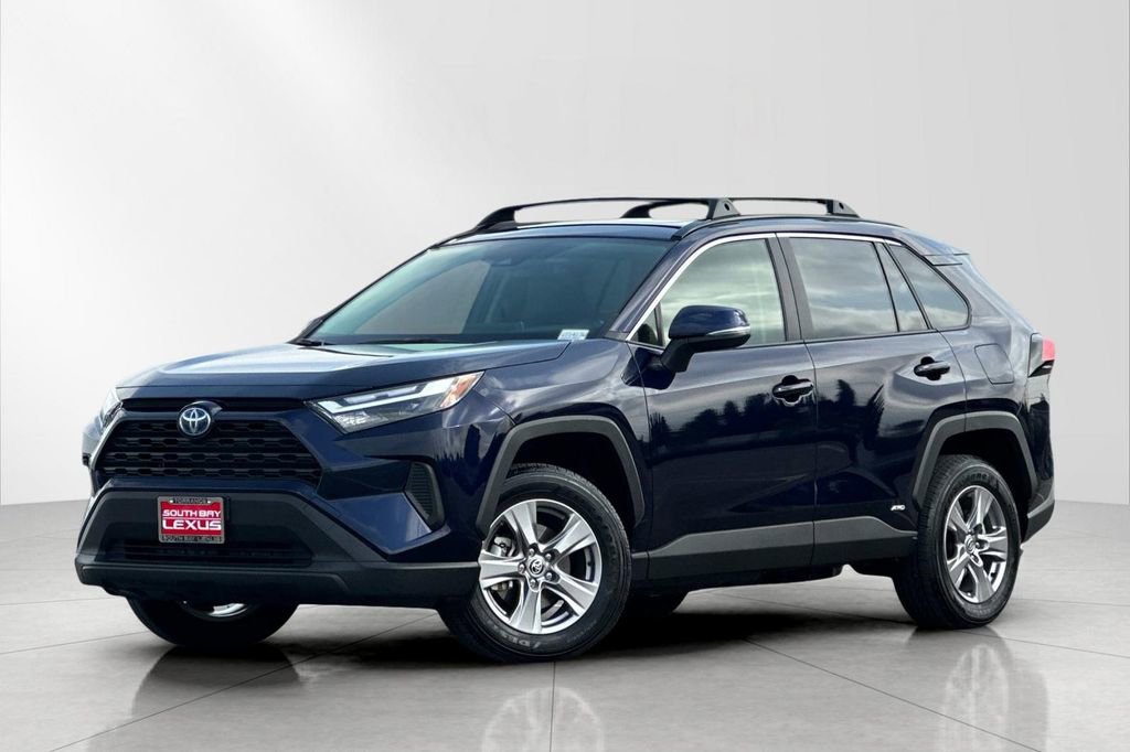 Used 2024 Toyota RAV4 XLE w/ Convenience Package AWD/4WD image 1