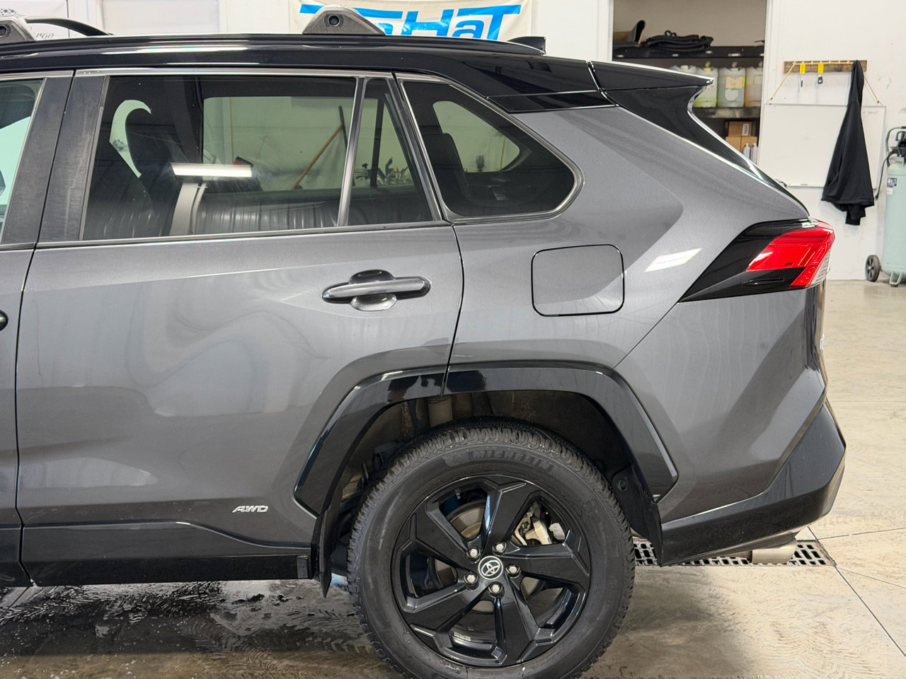 Used 2020 Toyota RAV4 XSE image 11
