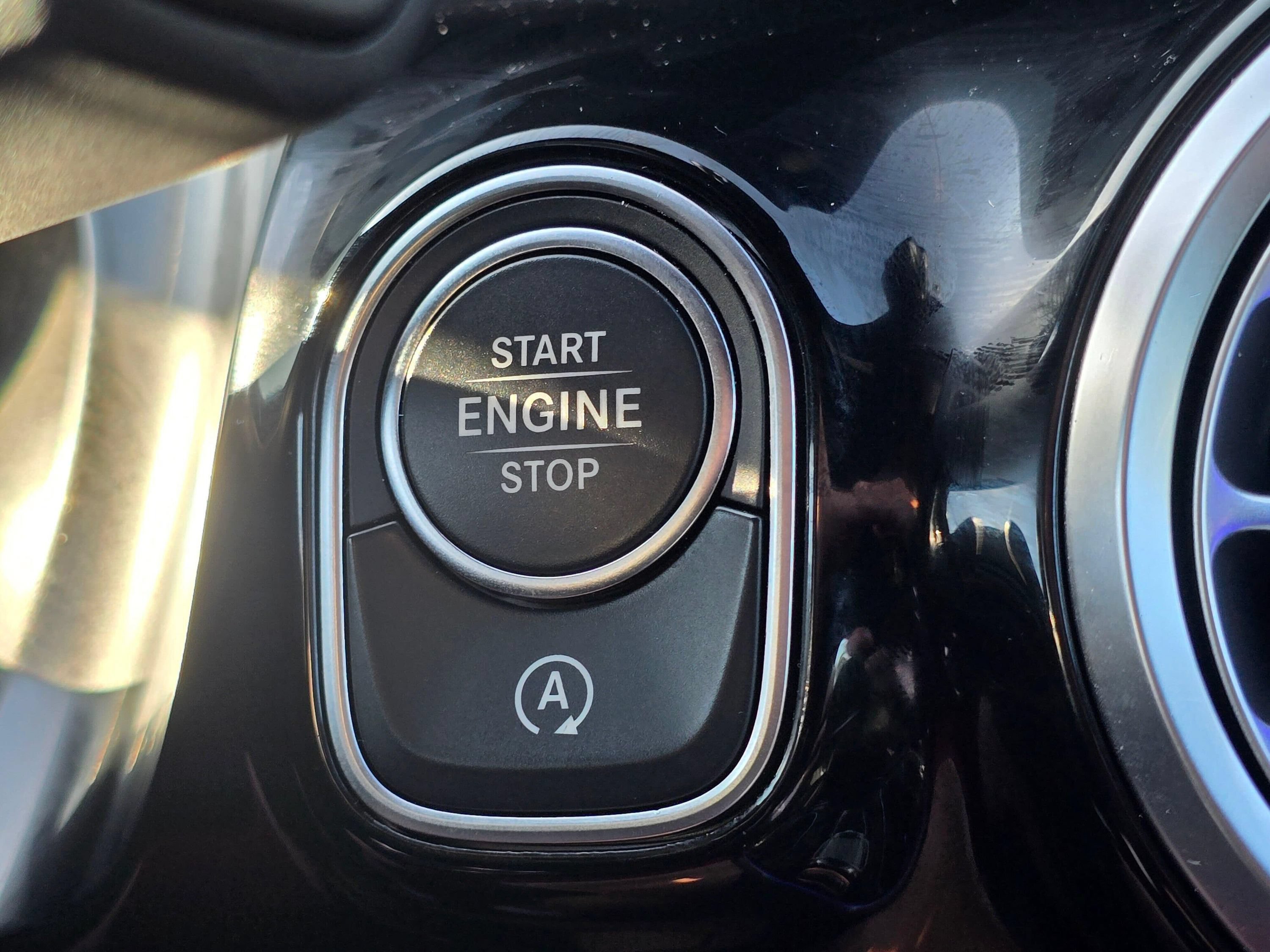 Used 2022 Mercedes-Benz GLA 250 4MATIC image 43