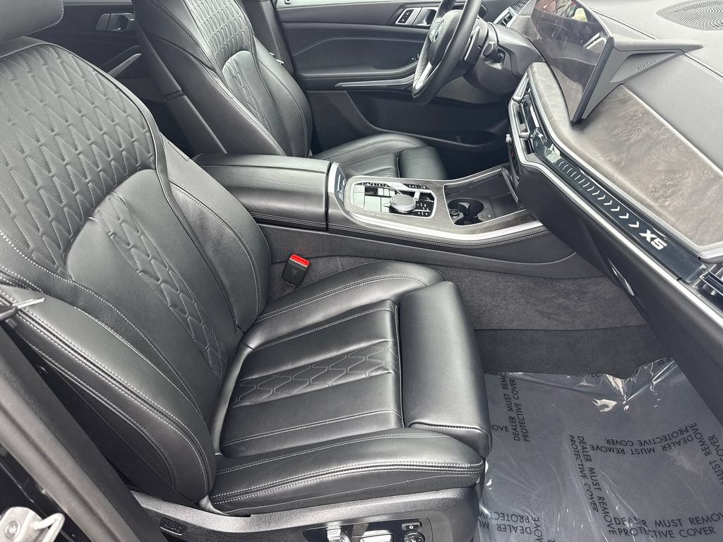 Used 2026 BMW X5 xDrive40i w/ Premium Package AWD/4WD image 13