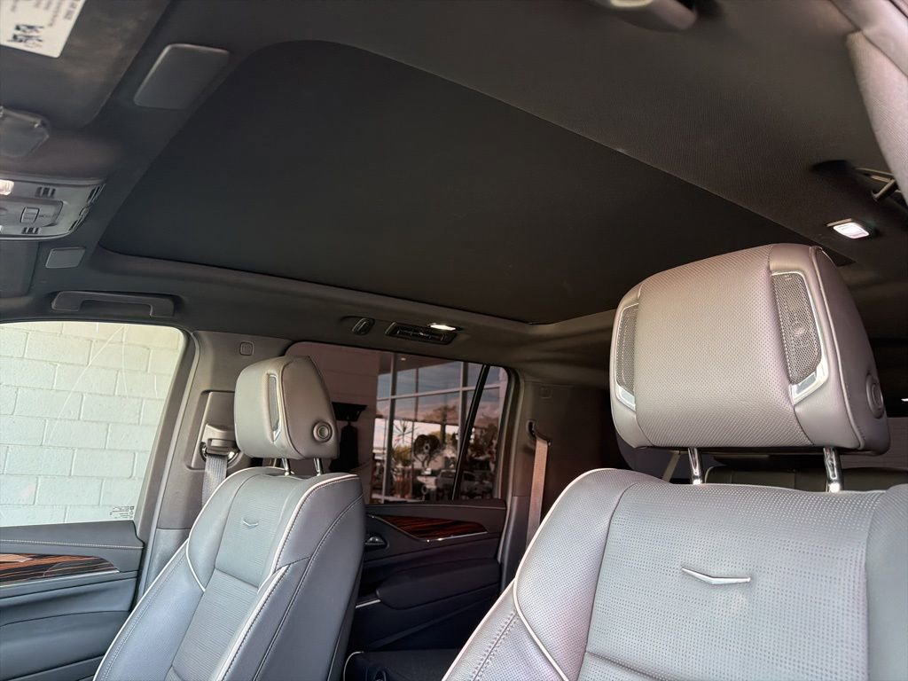 Used 2023 Cadillac Escalade ESV Premium Luxury w/ LPO, Radiant Package image 26