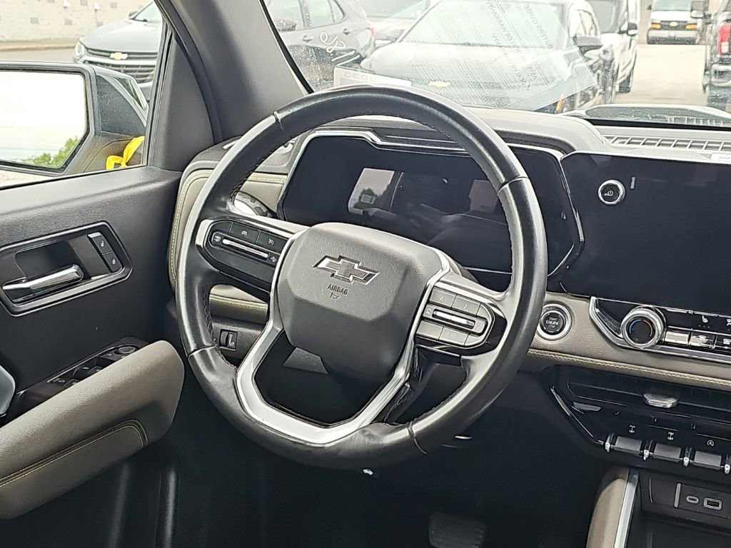 Used 2024 Chevrolet Colorado ZR2 w/ Technology Package AWD/4WD image 10