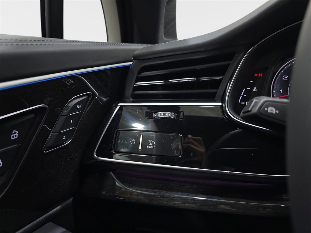New 2025 Audi Q7 3.0T Prestige image 26