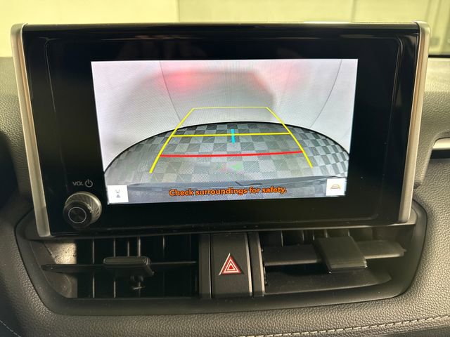 Used 2023 Toyota RAV4 XLE w/ Convenience Package image 30