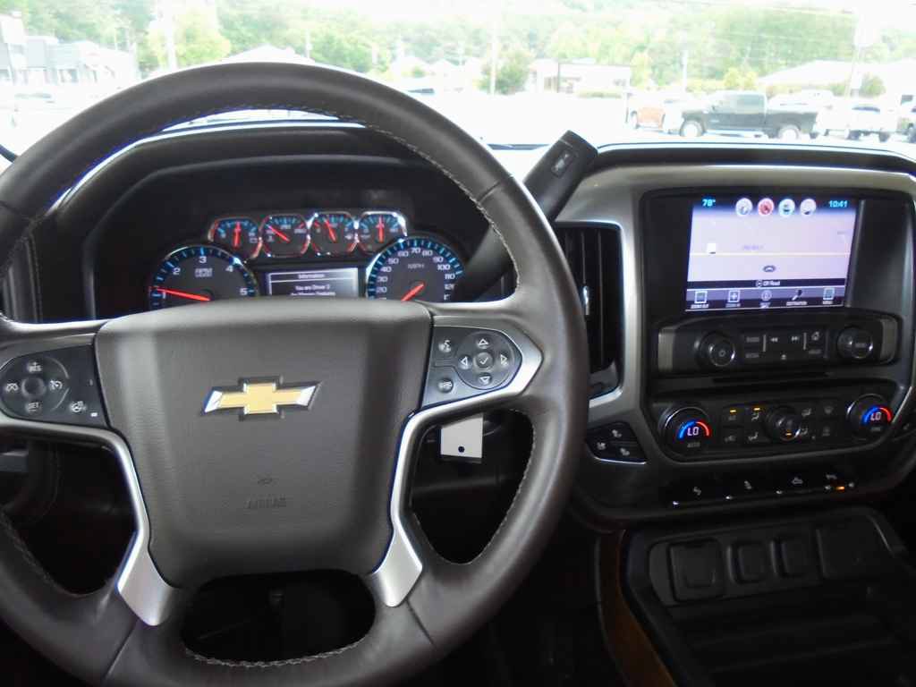 Used 2017 Chevrolet Silverado 1500 LTZ w/ Sport Package RWD image 6