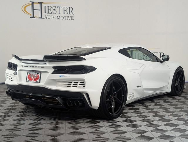 Used 2025 Chevrolet Corvette E-Ray w/ Battery Protection Package image 7