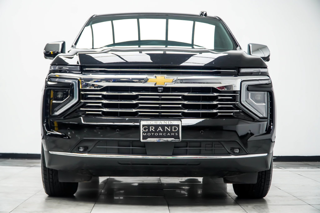 Used 2025 Chevrolet Tahoe Premier AWD/4WD image 11