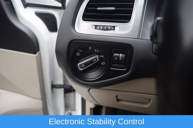Used 2015 Volkswagen Golf SE FWD image 7
