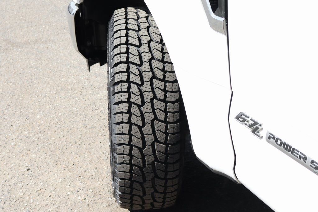 Used 2021 Ford F250 Lariat w/ Lariat Value Package AWD/4WD image 44