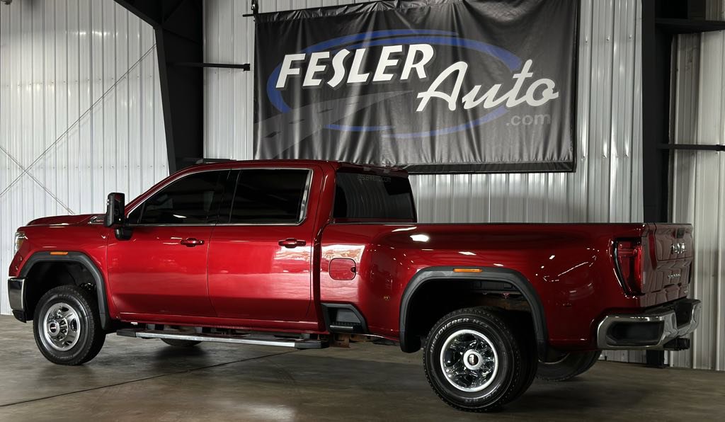 Used 2022 GMC Sierra 3500 SLE w/ SLE Convenience Package AWD/4WD image 13