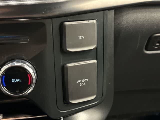 Used 2025 Ford F150 Raptor AWD/4WD image 26
