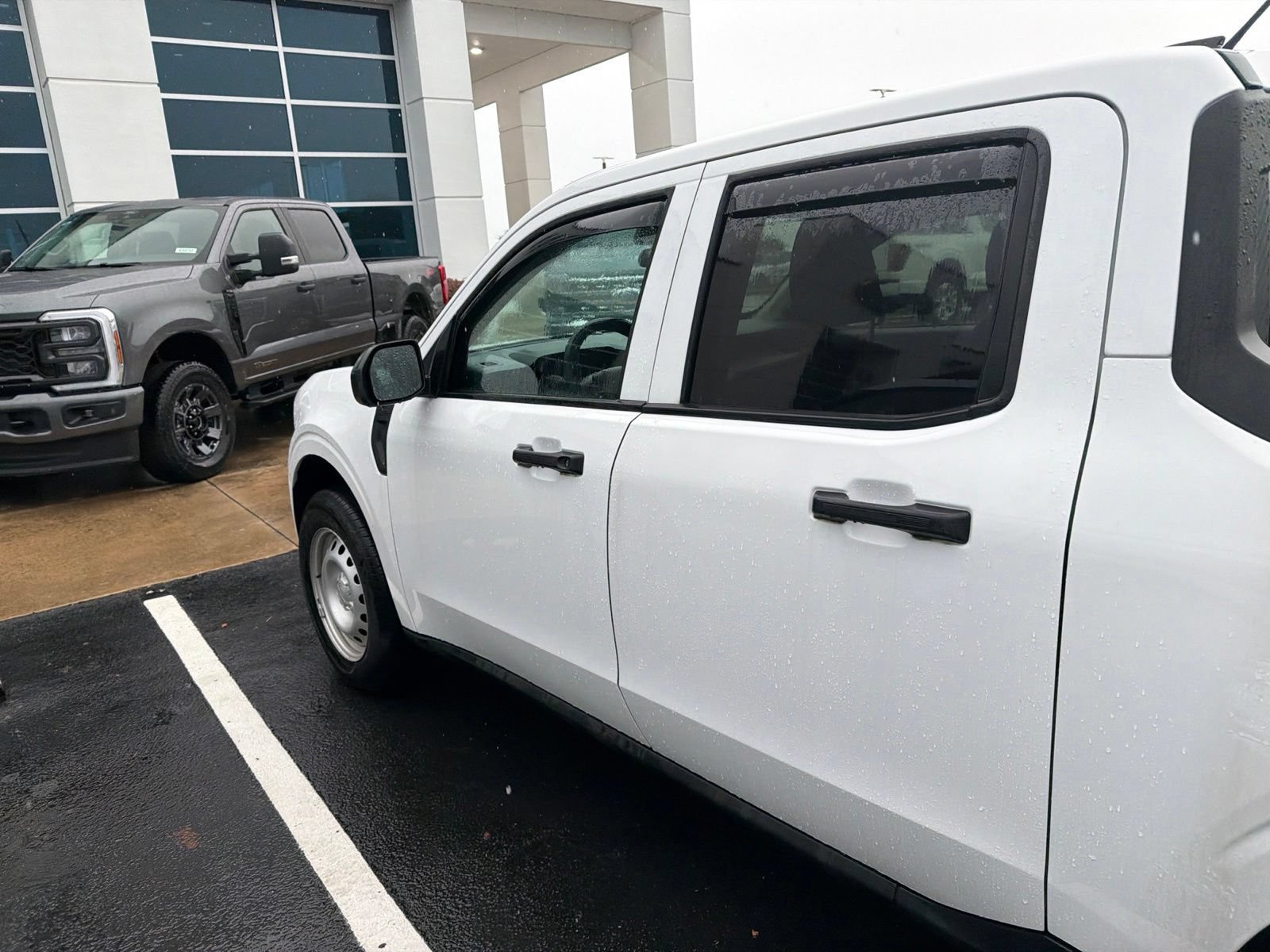 Used 2025 Ford Maverick XL w/ Equipment Group 101A AWD/4WD image 6