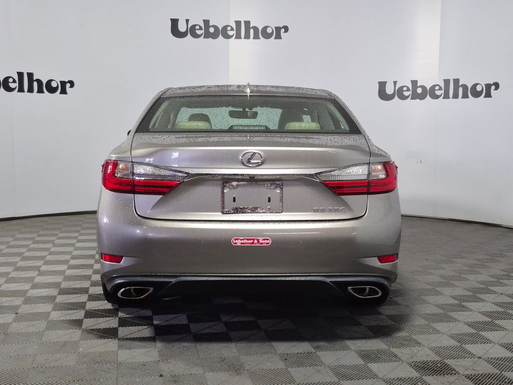 Used 2016 Lexus ES 350 w/ Premium Package w/Wood Trim image 6