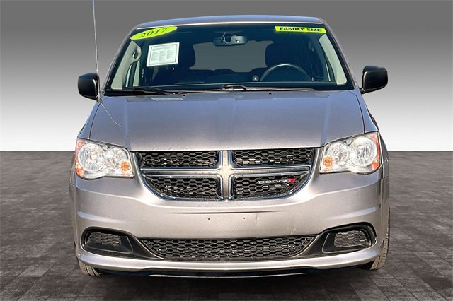 Used 2017 Dodge Grand Caravan SE w/ Power Window Group image 3